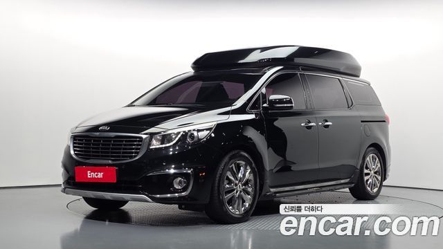 Kia Carnival 9-seater Hi-Limousine Prestige