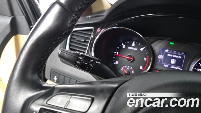 Kia Carnival 9-seater Hi-Limousine Prestige 2016 — фото 27