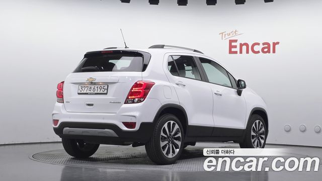 Chevrolet Trax 1.4 Premier 2020 — фото 2