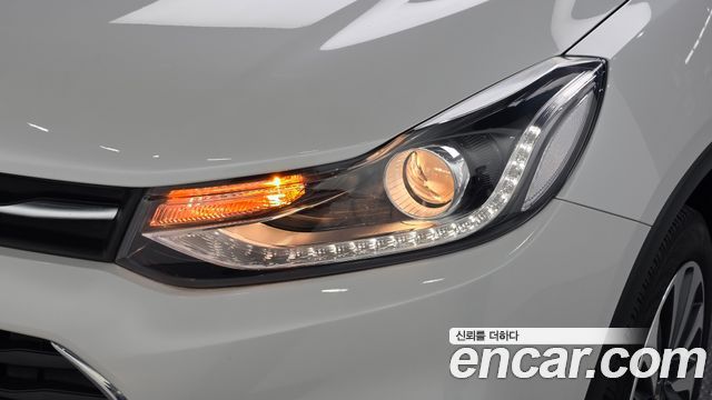 Chevrolet Trax 1.4 Premier 2020 — фото 22
