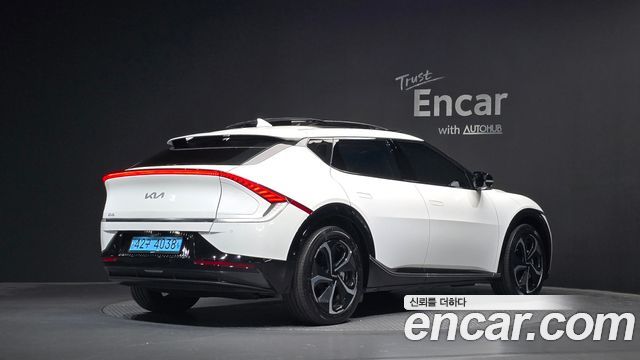 Kia EV6 Long Range Earth 2023 — фото 2