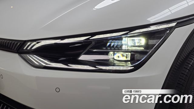 Kia EV6 Long Range Earth 2023 — фото 22