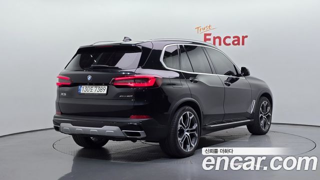 BMW X5 (G05) xDrive 40i xLine 2022 — фото 2