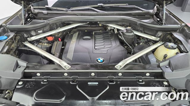 BMW X5 (G05) xDrive 40i xLine 2022 — фото 6