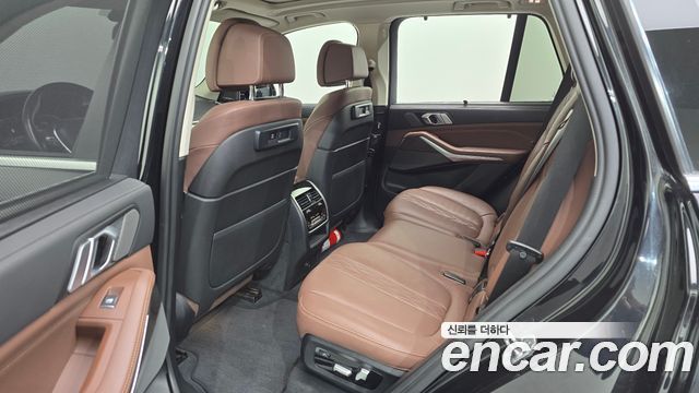 BMW X5 (G05) xDrive 40i xLine 2022 — фото 11