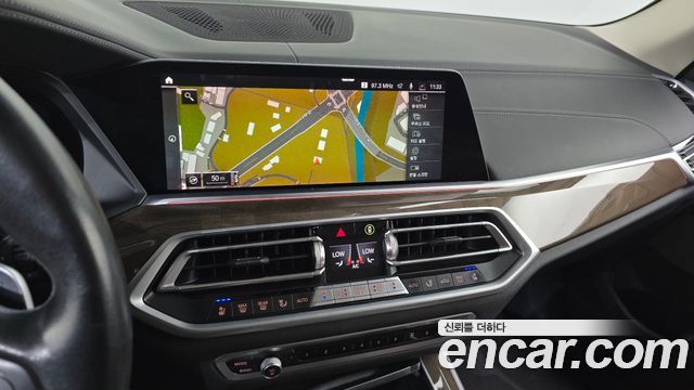 BMW X5 (G05) xDrive 40i xLine 2022 — фото 12