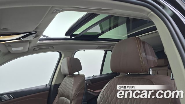 BMW X5 (G05) xDrive 40i xLine 2022 — фото 16
