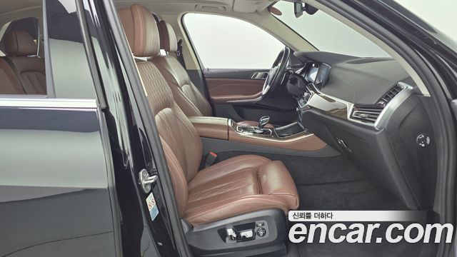 BMW X5 (G05) xDrive 40i xLine 2022 — фото 26
