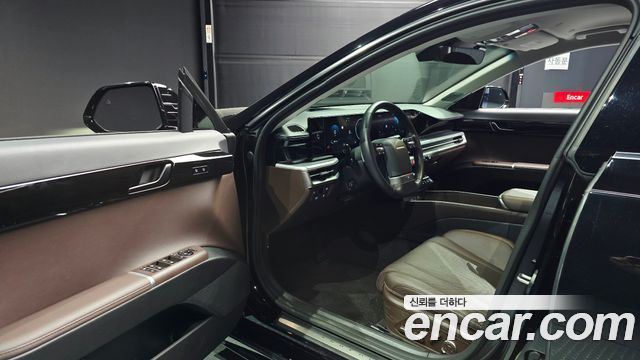 Hyundai Grandeur (GN7) 2,5 Gasoline 2WD Exclusive 2024 — фото 10