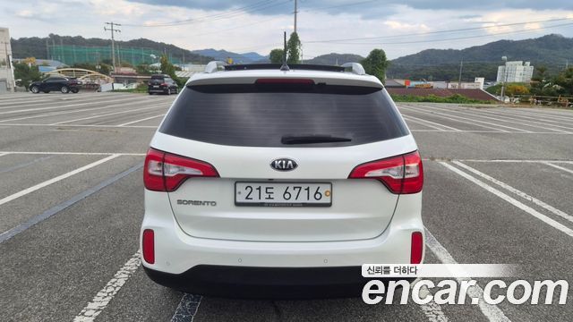 Kia Sorento R Diesel 2.0 2WD Noblesse 2014 — фото 4