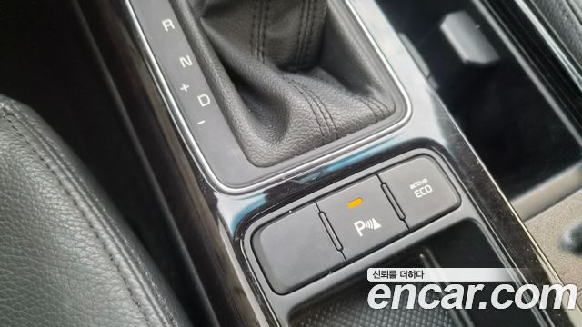 Kia Sorento R Diesel 2.0 2WD Noblesse 2014 — фото 21