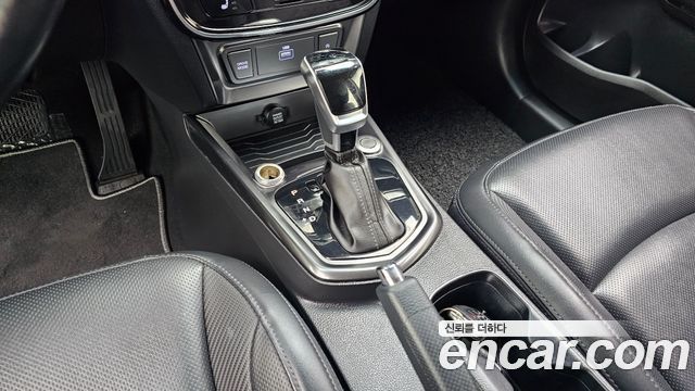 KG Mobility (SsangYong) Very New Tivoli Diesel 1.6 2WD V3 2021 — фото 9
