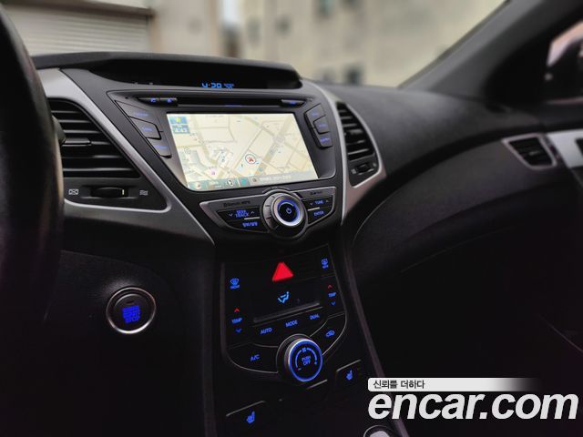 Hyundai Avante 1.6 GDi Smart Standard 2016 — фото 21