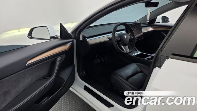 Tesla Model 3 Long Range AWD 2021 — фото 10