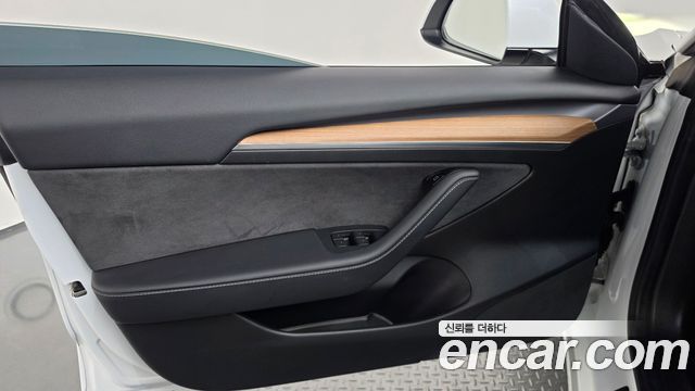 Tesla Model 3 Long Range AWD 2021 — фото 24