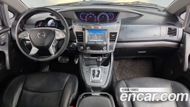KG Mobility (SsangYong) Korando Turismo 4WD RX 9-seater 2018 — фото 7