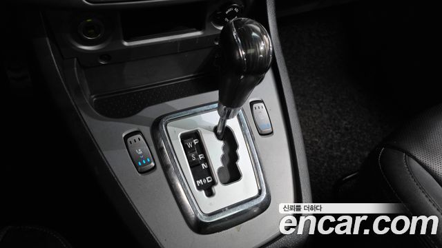 KG Mobility (SsangYong) Korando Turismo 4WD RX 9-seater 2018 — фото 9