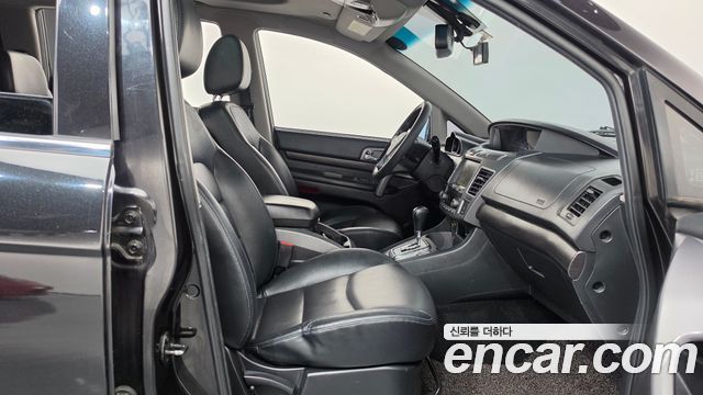 KG Mobility (SsangYong) Korando Turismo 4WD RX 9-seater 2018 — фото 11