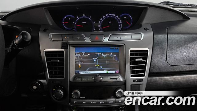 KG Mobility (SsangYong) Korando Turismo 4WD RX 9-seater 2018 — фото 14