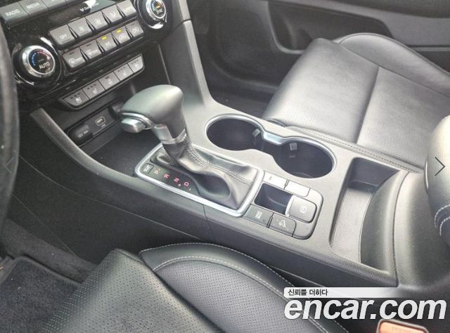 Kia Sportage The Bold Gasoline Inteligent 2019 — фото 5