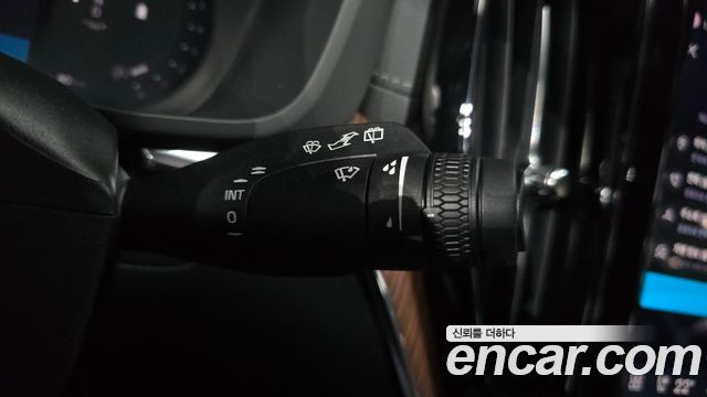 Volvo XC60 (II) B5 Ultra Bright 2025 — фото 36