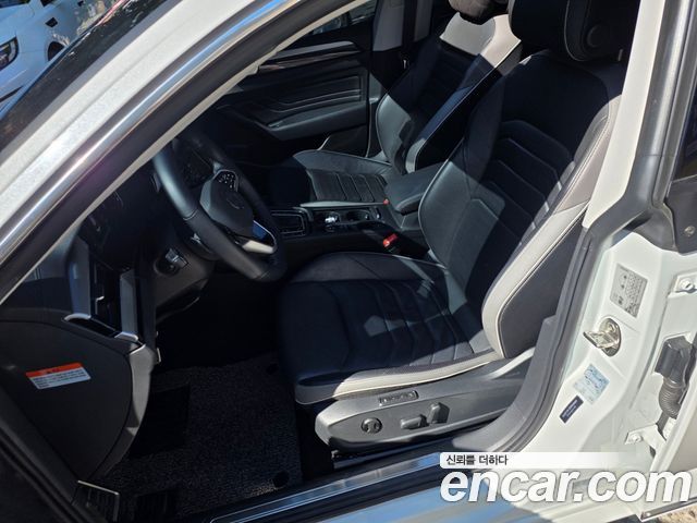 Volkswagen Arteon 2.0 TDI Prestige 2023 — фото 17