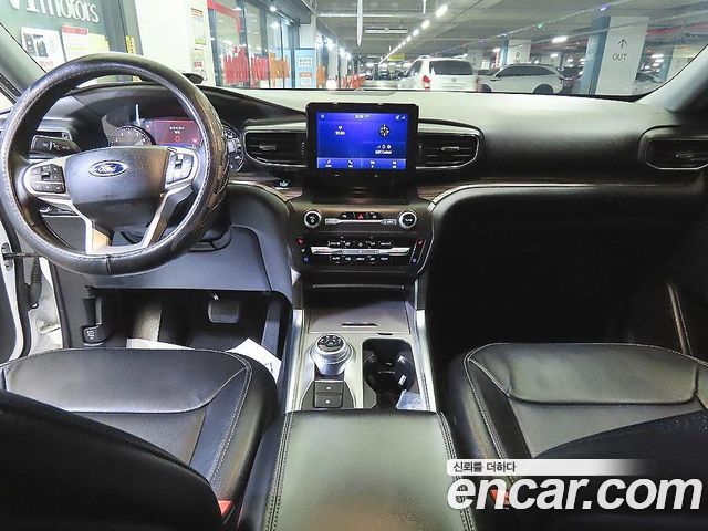 Ford Explorer (VI) 2.3 LimIted 4WD 2020 — фото 10