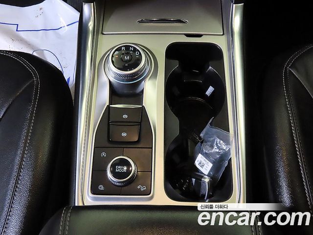 Ford Explorer (VI) 2.3 LimIted 4WD 2020 — фото 16