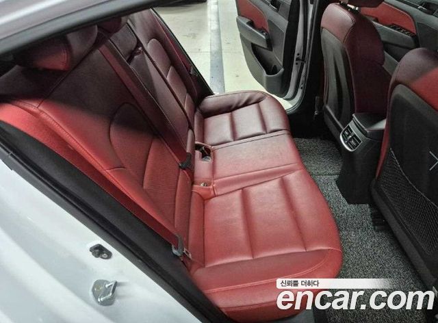 Hyundai Avante (AD) 1.6 Turbo Sport Extreme Selection 2018 — фото 8