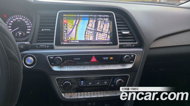 Hyundai Sonata New Rise LPI Style 2019 — фото 15