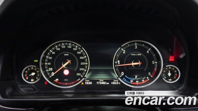 BMW 5 Series (F10) 520d 2014 — фото 8