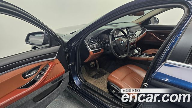 BMW 5 Series (F10) 520d 2014 — фото 11