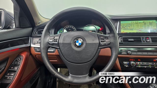 BMW 5 Series (F10) 520d 2014 — фото 13