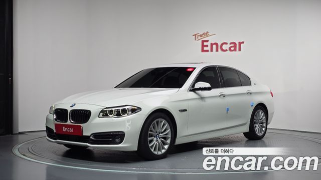 BMW 5 Series (F10) 520d Luxury Plus