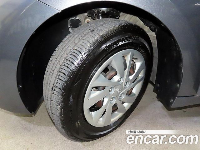 Hyundai Avante (AD) 1.6 Style 2019 — фото 24