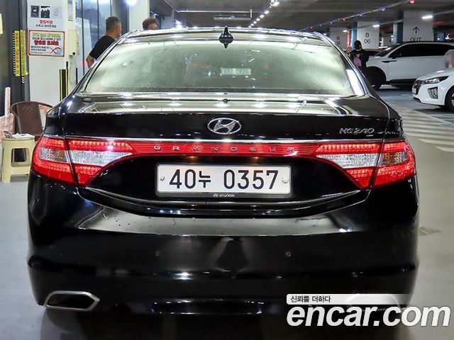 Hyundai Grandeur (HG) HG240 Modern Collection 2017 — фото 5