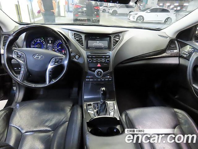 Hyundai Grandeur (HG) HG240 Modern Collection 2017 — фото 10