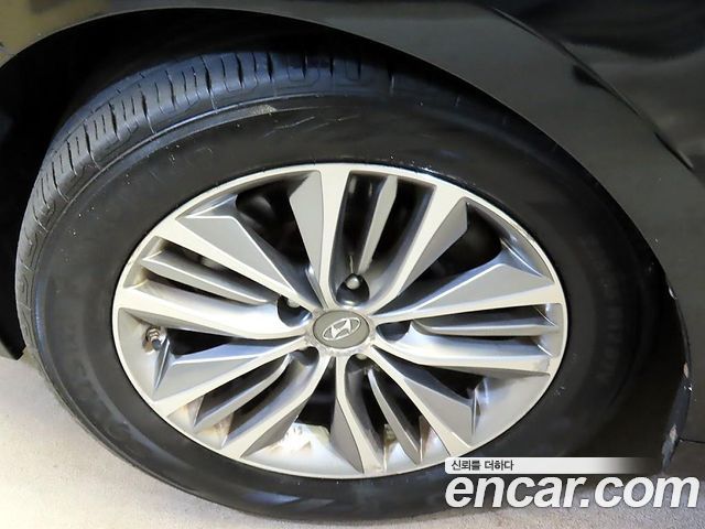 Hyundai Grandeur (HG) HG240 Modern Collection 2017 — фото 23