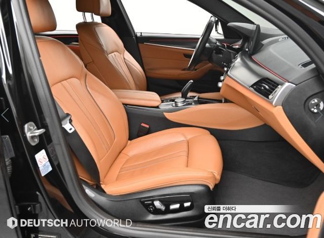 BMW 5 Series (G30) 520i M Sport 2022 — фото 10