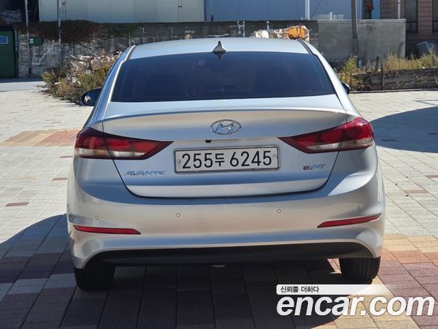 Hyundai Avante (AD) 1.6 e-VGT SMART 2016 — фото 4