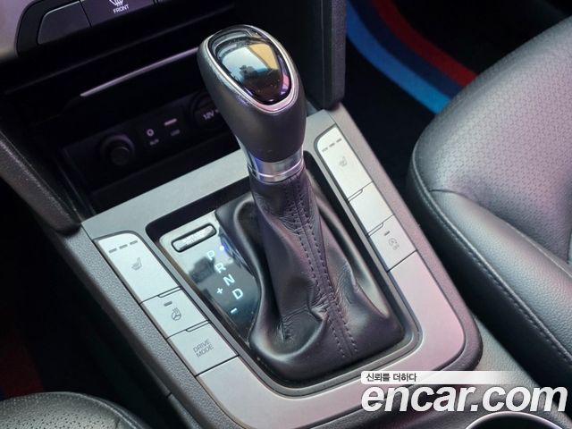 Hyundai Avante (AD) 1.6 e-VGT SMART 2016 — фото 9