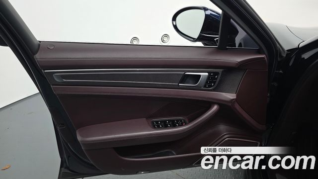 Porsche Panamera (971) 2.9 4S 2018 — фото 24