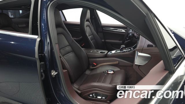 Porsche Panamera (971) 2.9 4S 2018 — фото 26