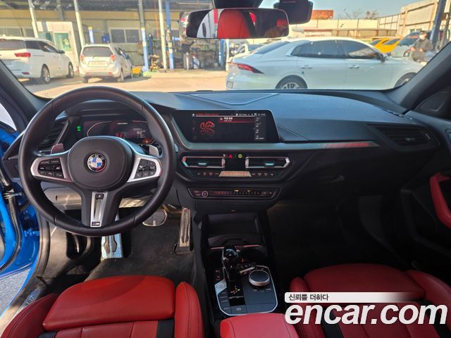 BMW 1 Series (F40) M135i xDrive 2021 — фото 6