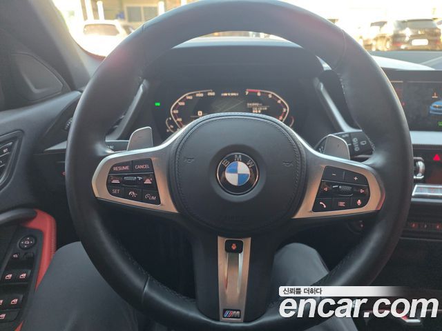 BMW 1 Series (F40) M135i xDrive 2021 — фото 22