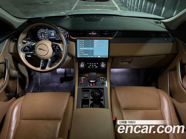 Jaguar F-PACE D200 SE 2021 — фото 3