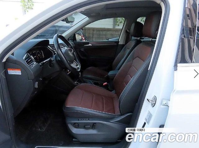 Volkswagen Tiguan Allspace 2.0 TSI Prestige 2023 — фото 5