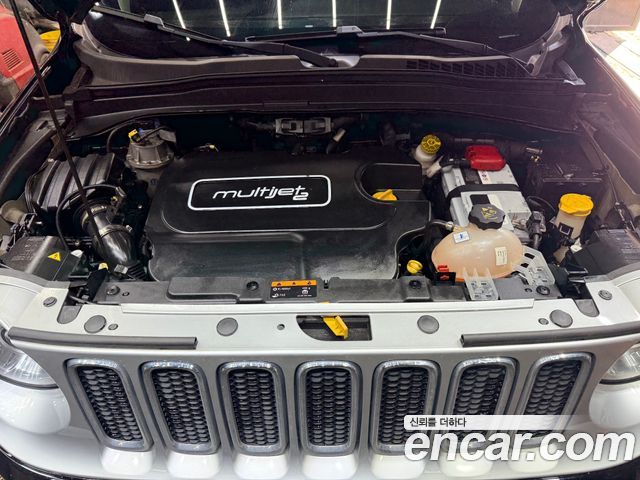 Jeep Renegade 2.0 Diesel Limited AWD 2018 — фото 6
