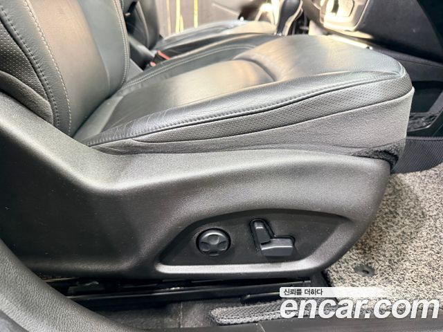 Jeep Renegade 2.0 Diesel Limited AWD 2018 — фото 10