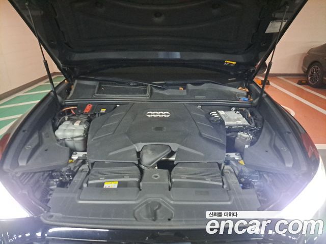 Audi Q8 (4M) 55 TFSI Quattro Premium 2021 — фото 6